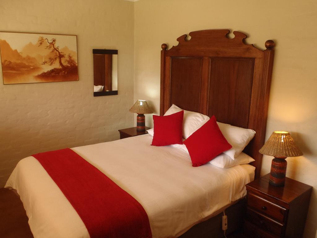 Berg Treat Villa Champagne Valley ภายนอก รูปภาพ